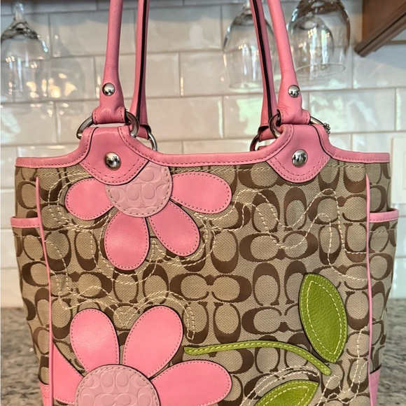 Coach Handbags - 2009 Coach Jacquard Signature Limited Edition Pink Flowers Canvas Tote